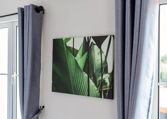 Miq 808 Designer Townhouse Asok Bts - Entire 3 Bedroom With Pool - Sleeps 16 Guests Villa Bangkok