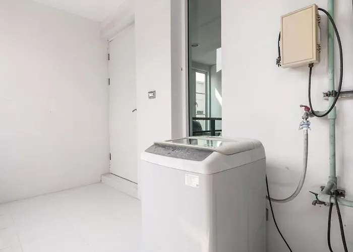 Miq 808 Designer Townhouse Asok Bts - Entire 3 Bedroom With Pool - Sleeps 16 Guests * Bangkok