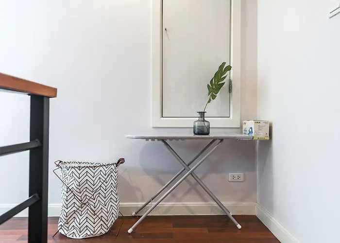 Miq 808 Designer Townhouse Asok Bts - Entire 3 Bedroom With Pool - Sleeps 16 Guests Villa